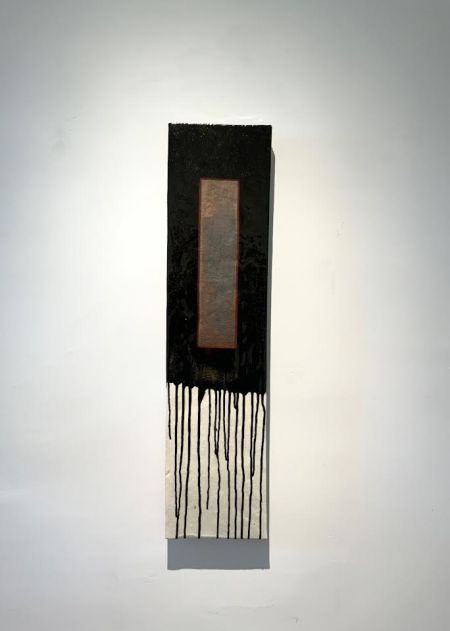 black & white wall slab